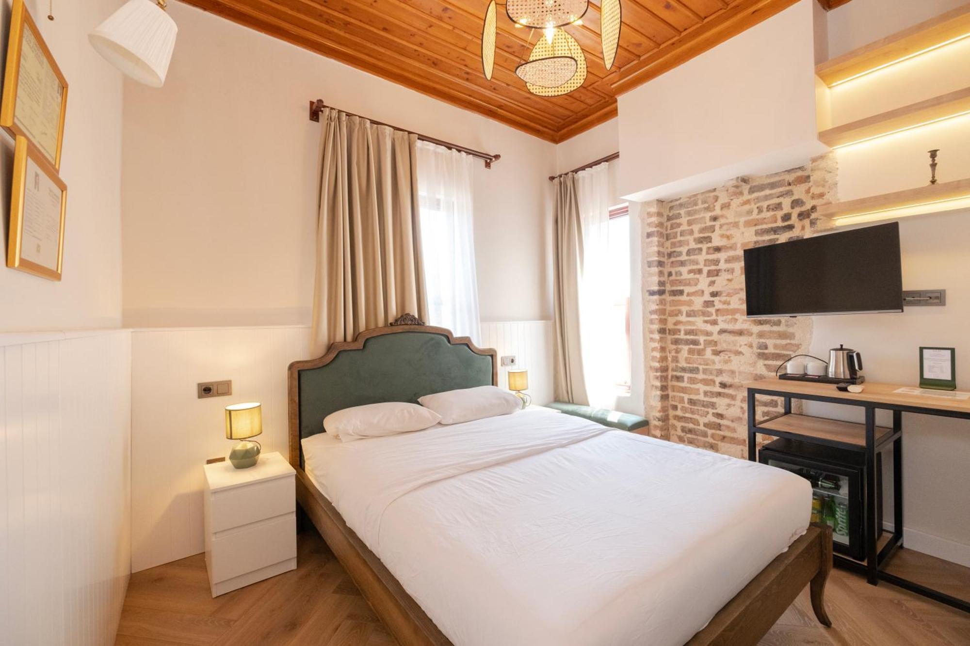 Otel Saye ' Kaleiçi&oldtown' 3*